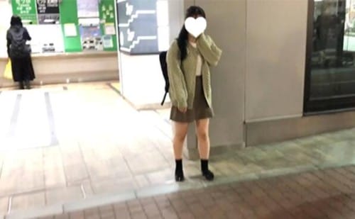 FC2 PPV 4798422 すずな22歳_2・顔射・生。あーりん似のあの子が再登場！**sjzspyxxs  「顔射インタビュー」から本編へ！　初●で言いなりセックス。行くぜ！快楽症状！（058）