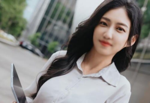 FC2 PPV 4804842 50%OFF! 【2週間50%OFF!】**sjzspyxxs  IT業界の新卒スタイル抜群な超美人。真面目な姿が黒巨根見たら即一変。退社から出社まで激しいピストンで絶頂に達し、潮吹きまくり。