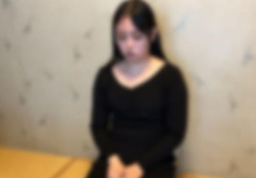 FC2 PPV 4816997 85%OFF! ※26日まで初回限定85％OFF※【無修正】**sjzspyxxs  【後編】相変らず金を借りてる分際でふてぶてしい顔と態度の熟女人妻なので、2本の他人棒で攻めたて中出し。